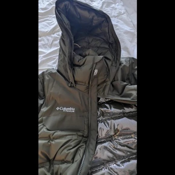 Columbia Titanium Men Medium size Winter jacket - Picture 4 of 9